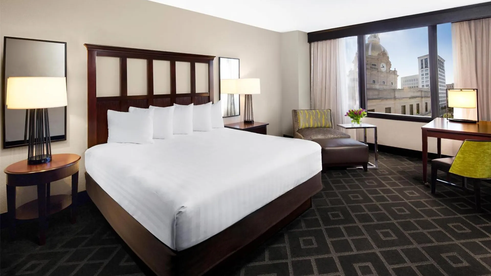 Hyatt Regency Savannah 4*,  United States