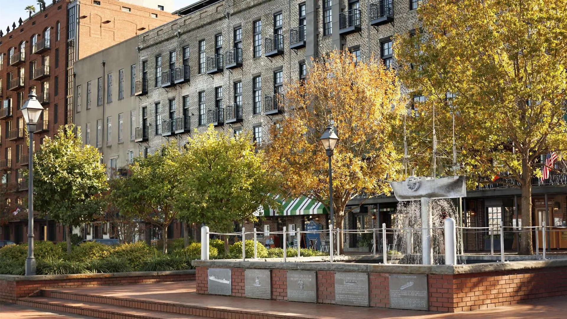Hyatt Regency Savannah 4*,  United States